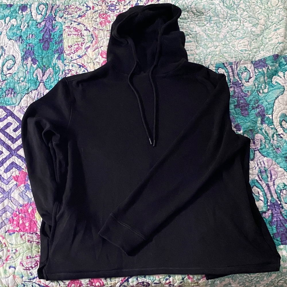 Men’s Black Hoodie with side pockets